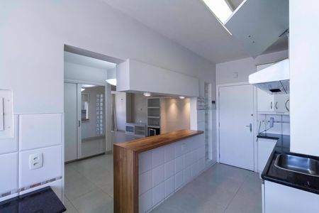 Apartamento à venda com 91m², 3 quartos e 2 vagas Apartamento à venda com 91m², 3 quartos e 2 vagasCozinha