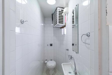 Apartamento à venda com 91m², 3 quartos e 2 vagas Apartamento à venda com 91m², 3 quartos e 2 vagasBanheiro de serviço