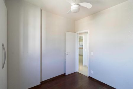 Apartamento à venda com 91m², 3 quartos e 2 vagas Apartamento à venda com 91m², 3 quartos e 2 vagasQuarto 2