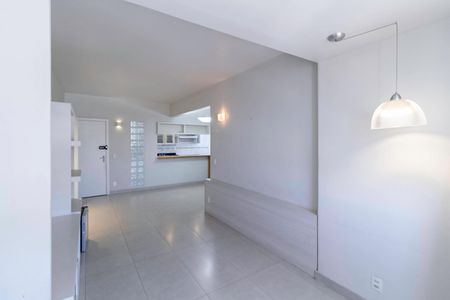 Apartamento à venda com 91m², 3 quartos e 2 vagas Apartamento à venda com 91m², 3 quartos e 2 vagasSala