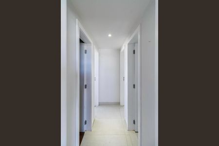 Apartamento à venda com 91m², 3 quartos e 2 vagas Apartamento à venda com 91m², 3 quartos e 2 vagasCorredor