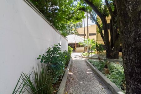 Apartamento à venda com 91m², 3 quartos e 2 vagas Apartamento à venda com 91m², 3 quartos e 2 vagasÁrea comum - Área externa