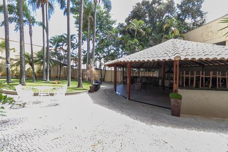 Apartamento à venda com 91m², 3 quartos e 2 vagas Apartamento à venda com 91m², 3 quartos e 2 vagasÁrea comum - Salão de festas 2