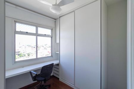 Apartamento à venda com 91m², 3 quartos e 2 vagas Apartamento à venda com 91m², 3 quartos e 2 vagasQuarto 1