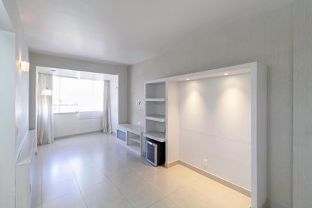 Apartamento à venda com 91m², 3 quartos e 2 vagas Apartamento à venda com 91m², 3 quartos e 2 vagasSala