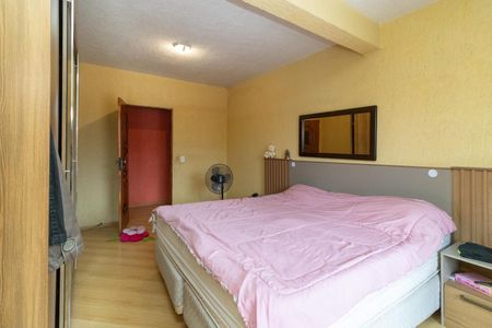 Casa à venda com 133m², 4 quartos e 3 vagasSuíte 