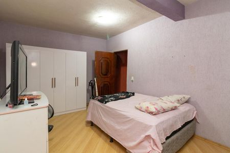 Casa à venda com 133m², 4 quartos e 3 vagasQuarto 2