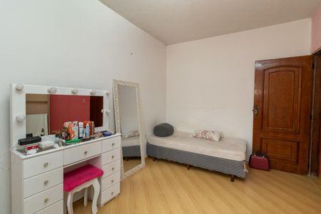 Casa à venda com 133m², 4 quartos e 3 vagasQuarto 3