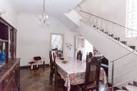 Casa à venda com 675m², 8 quartos e 6 vagasSala de Jantar