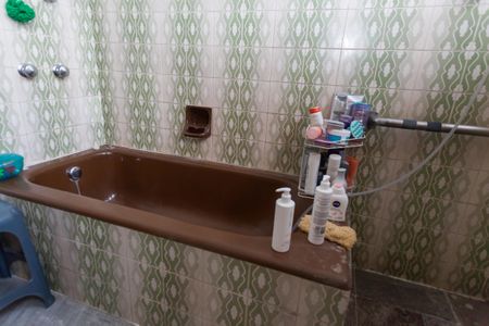 Casa à venda com 675m², 8 quartos e 6 vagasBanheiro Social