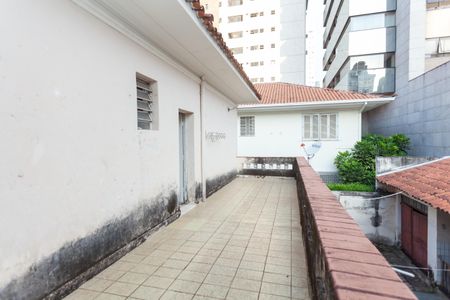Casa à venda com 675m², 8 quartos e 6 vagasVaranda Banheiro Social 2