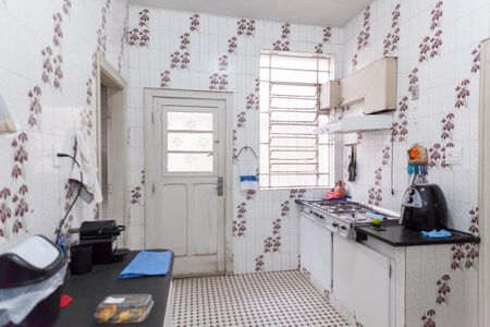 Casa à venda com 675m², 8 quartos e 6 vagasCozinha