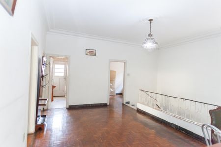 Casa à venda com 675m², 8 quartos e 6 vagasSala de TV