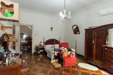 Casa à venda com 675m², 8 quartos e 6 vagasQuarto 1