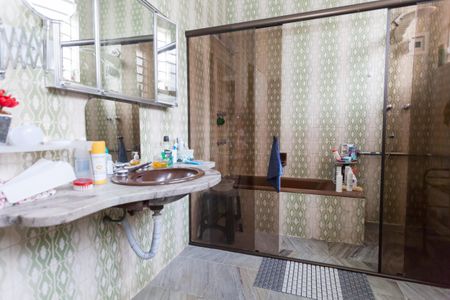 Casa à venda com 675m², 8 quartos e 6 vagasBanheiro Social