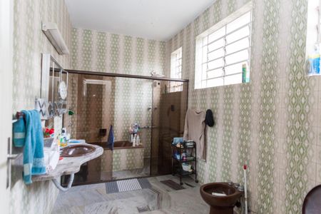 Casa à venda com 675m², 8 quartos e 6 vagasBanheiro Social