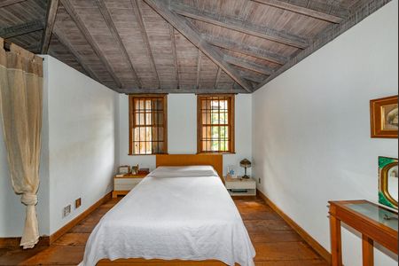 Casa à venda com 400m², 4 quartos e 4 vagasSuíte