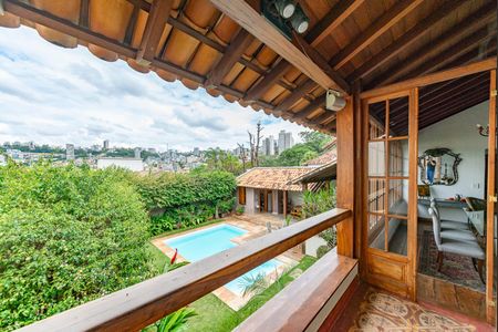 Casa à venda com 400m², 4 quartos e 4 vagasVaranda