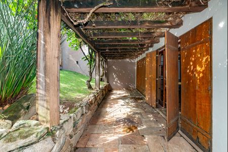 Casa à venda com 400m², 4 quartos e 4 vagasQuintal