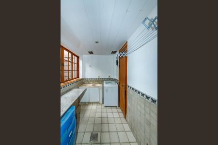 Casa à venda com 400m², 4 quartos e 4 vagasÁrea de Serviço