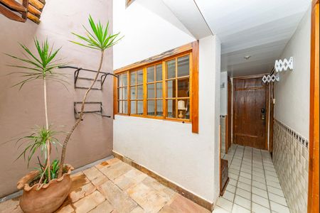 Casa à venda com 400m², 4 quartos e 4 vagasÁrea de Serviço