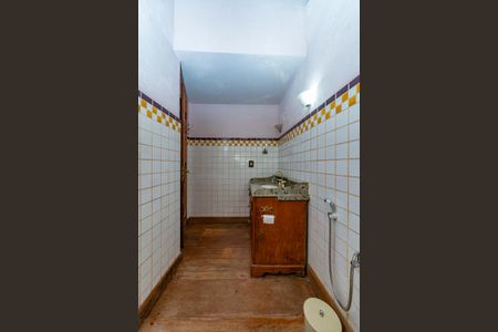 Casa à venda com 400m², 4 quartos e 4 vagasBanheiro Social 1