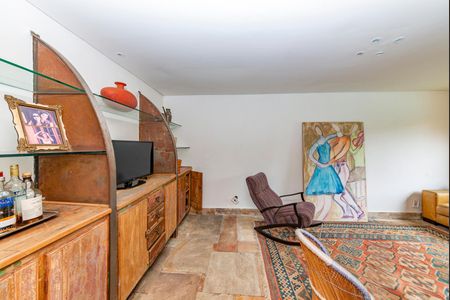 Casa à venda com 400m², 4 quartos e 4 vagasSala 2