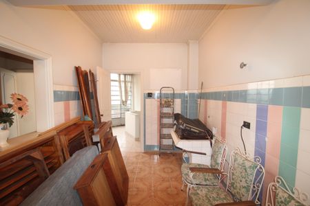 Casa à venda com 265m², 8 quartos e 5 vagasCasa 1 - Área de Serviço