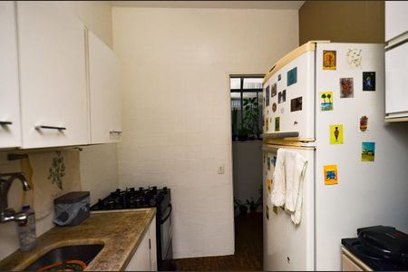 Apartamento à venda com 59m², 2 quartos e 1 vagaCozinha