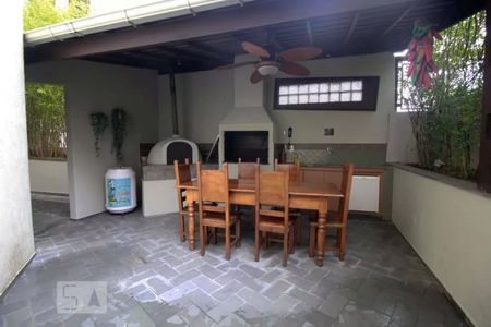 Apartamento para alugar com 168m², 4 quartos e 3 vagas Apartamento para alugar com 168m², 4 quartos e 3 vagasÁrea comum - Churrasqueira