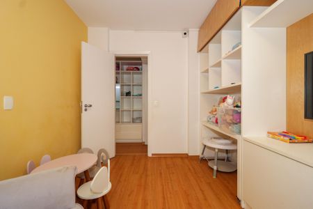 Apartamento para alugar com 168m², 4 quartos e 3 vagas Apartamento para alugar com 168m², 4 quartos e 3 vagasQuarto 4