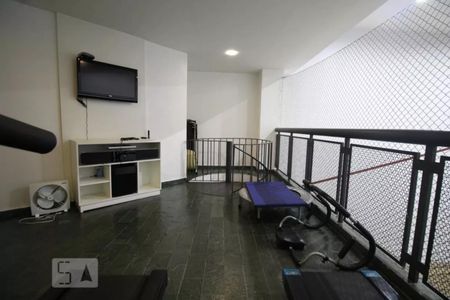 Apartamento para alugar com 168m², 4 quartos e 3 vagas Apartamento para alugar com 168m², 4 quartos e 3 vagasÁrea comum - Academia