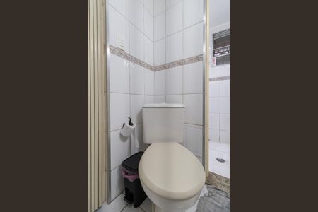 Apartamento à venda com 52m², 2 quartos e 1 vaga Apartamento à venda com 52m², 2 quartos e 1 vagaBanheiro