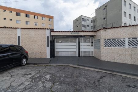 Apartamento à venda com 52m², 2 quartos e 1 vaga Apartamento à venda com 52m², 2 quartos e 1 vagaFachada