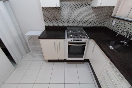 Casa de condomínio à venda com 108m², 3 quartos e 2 vagas Casa de condomínio à venda com 108m², 3 quartos e 2 vagasCozinha