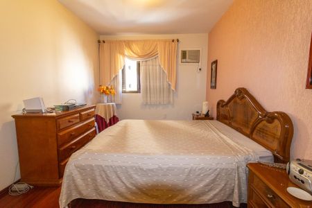 Apartamento à venda com 156m², 3 quartos e 2 vagasSuíte