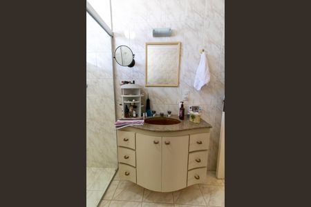 Apartamento à venda com 156m², 3 quartos e 2 vagasBanheiro social