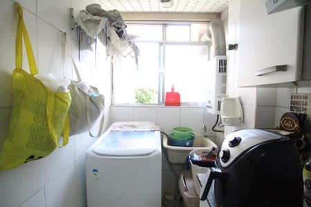 Apartamento à venda com 69m², 2 quartos e sem vagaÁrea de Serviço