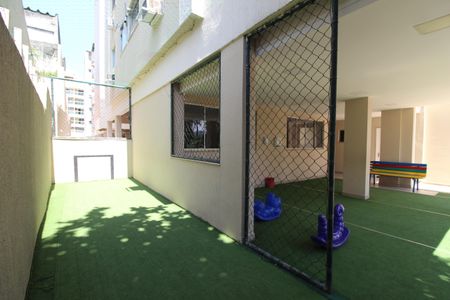 Apartamento à venda com 69m², 2 quartos e sem vagaÁrea Comum - Playground