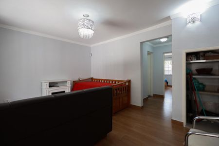 Casa à venda com 500m², 3 quartos e 4 vagas Casa à venda com 500m², 3 quartos e 4 vagasCasa 2 - Sala de estar