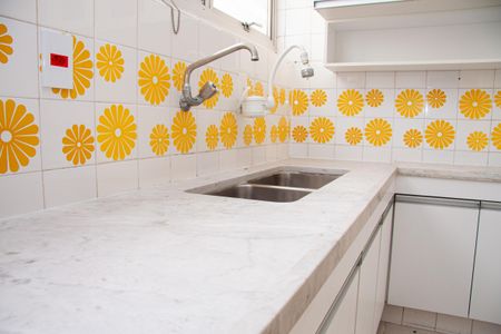 Apartamento à venda com 91m², 2 quartos e 1 vagaCozinha 