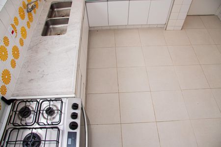 Apartamento à venda com 91m², 2 quartos e 1 vagaCozinha 