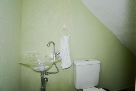 Casa à venda com 180m², 3 quartos e 2 vagasÁrea de Serviço - Banheiro