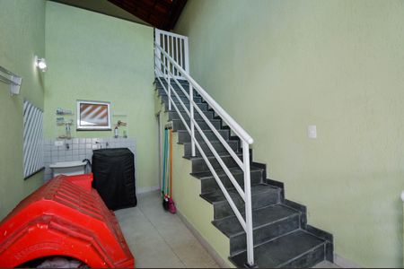 Casa à venda com 180m², 3 quartos e 2 vagasÁrea de Serviço
