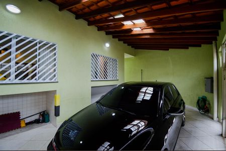 Casa à venda com 180m², 3 quartos e 2 vagasGaragem
