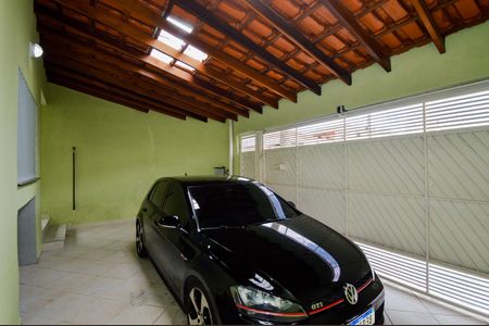 Casa à venda com 180m², 3 quartos e 2 vagasGaragem