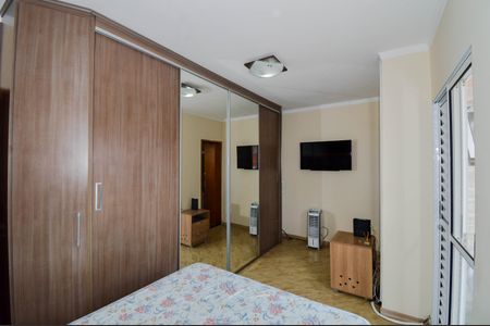 Casa à venda com 180m², 3 quartos e 2 vagasSuíte 3