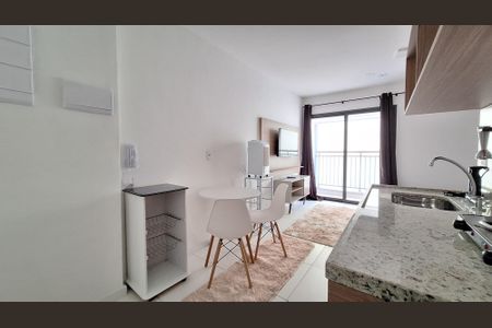 Studio à venda com 30m², 1 quarto e sem vaga Studio à venda com 30m², 1 quarto e sem vagaCozinha