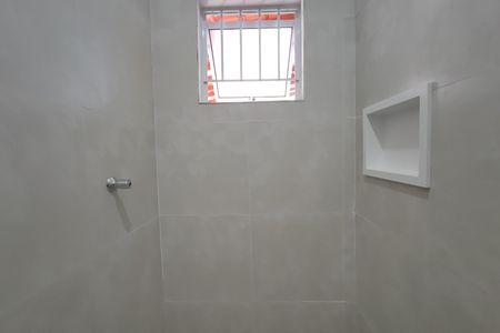 Casa à venda com 122m², 3 quartos e 2 vagas Casa à venda com 122m², 3 quartos e 2 vagasBanheiro Suíte