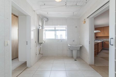 Apartamento à venda com 147m², 3 quartos e 2 vagas Apartamento à venda com 147m², 3 quartos e 2 vagasLavanderia